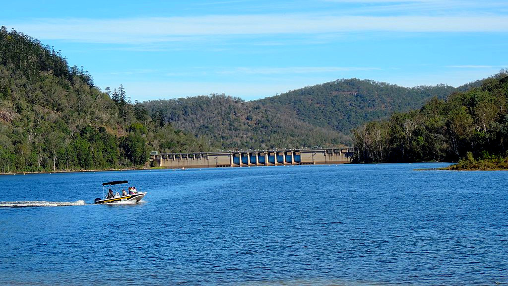 Fishing in Wivenhoe and Somerset Dams, SE Queensland